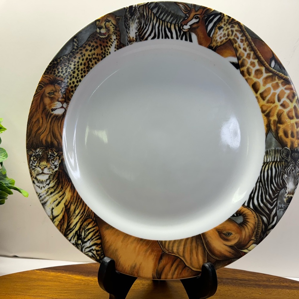 SAKURA LA MENAGERIE PORCELAIN DINNER PLATE 10 3/4" SAFARI JUNGLE